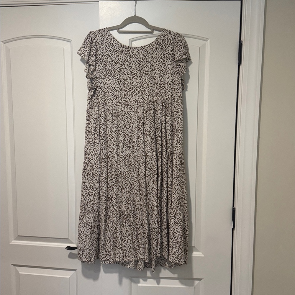 Cheetah Print Short Sleeve Midi Dress